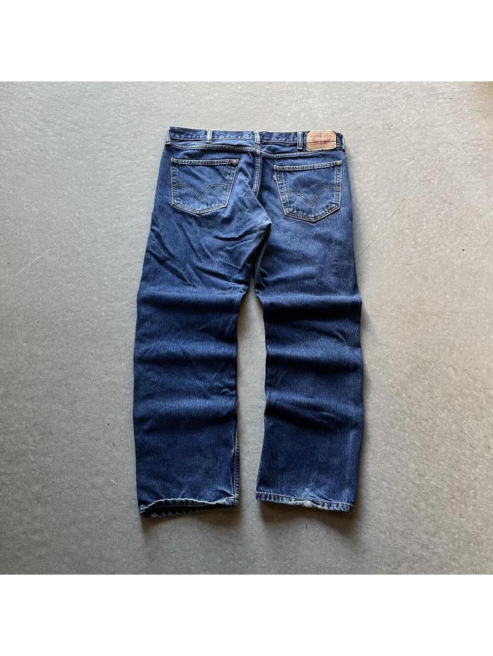 2011 Levi’s 505 Dark Wash Blue Denim Jeans